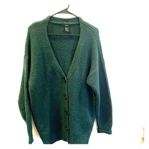 Oversized Dark Green Buttoned Sweater